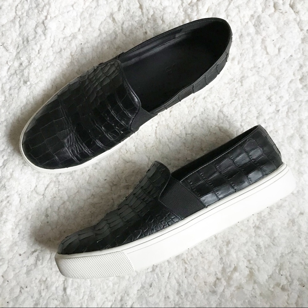 Vince Croc Embossed Black Leather Slip-On Sneakers Size 8.5